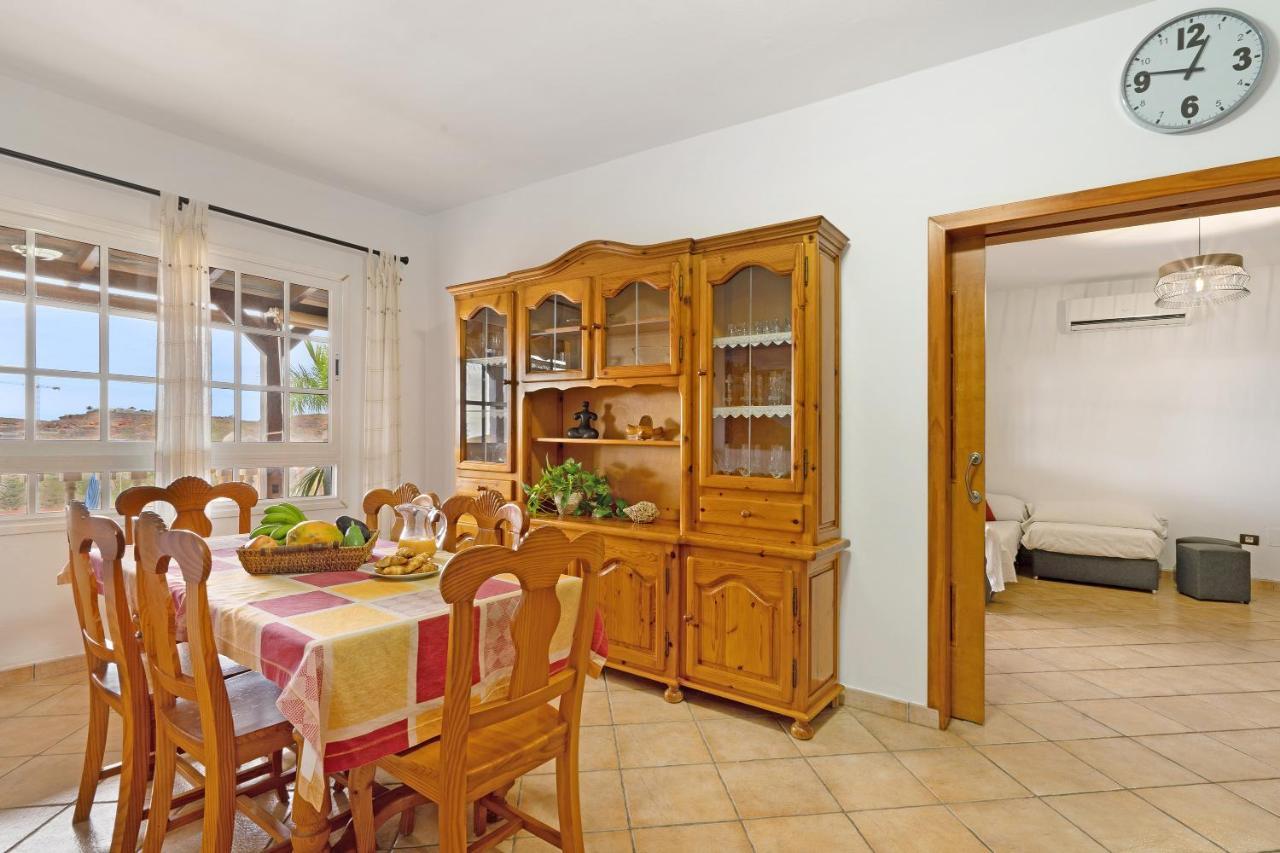 Villa Christisay ซาโลเบร ภายนอก รูปภาพ